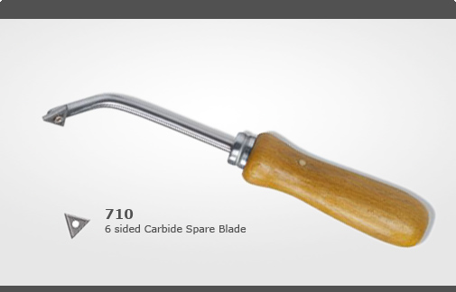 Bandle Knife and Tool Factory - Triangular Scraper 700